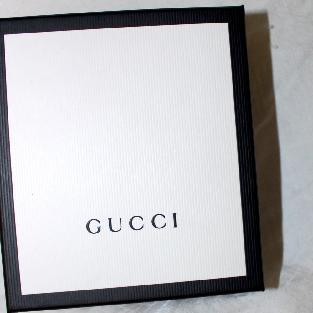 GUCCI BOX AND DUST BAG